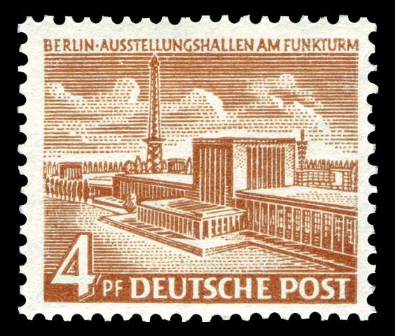 Palais am Funkturm stamp.jpg - The Berliners are rightly proud of their Palais am Funkturm
